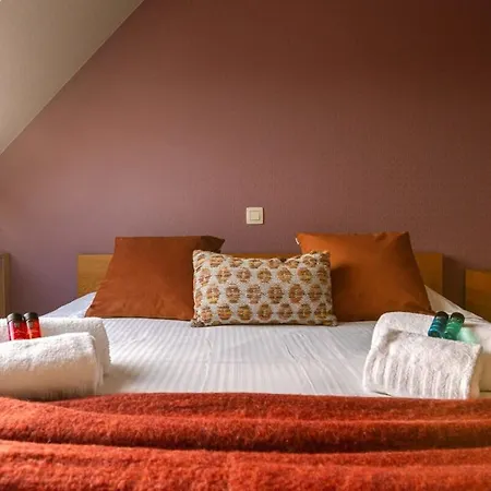 Superb Duplex In A Recently Finished Building, Very Centrally Located But Still Within Walking Distance Of The Sea And The Beach * Ostende